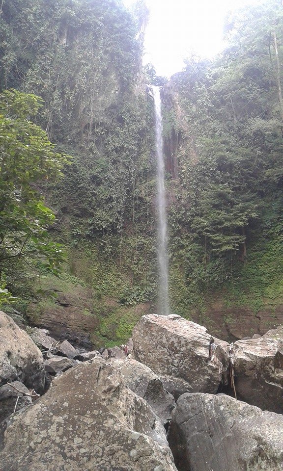 Pejanan Waterfall Cempaga